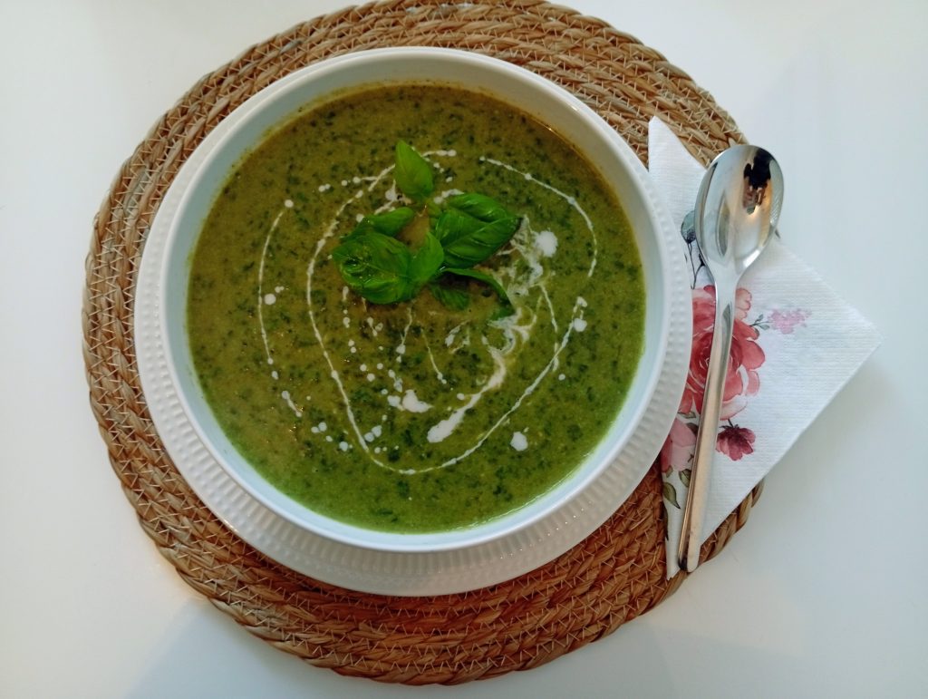 spinat brokkoli suppe