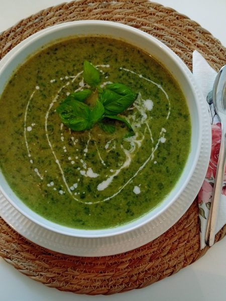 spinat brokkoli suppe